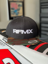 Load image into Gallery viewer, RFMX Embroidered Snapback Hat/ Camo
